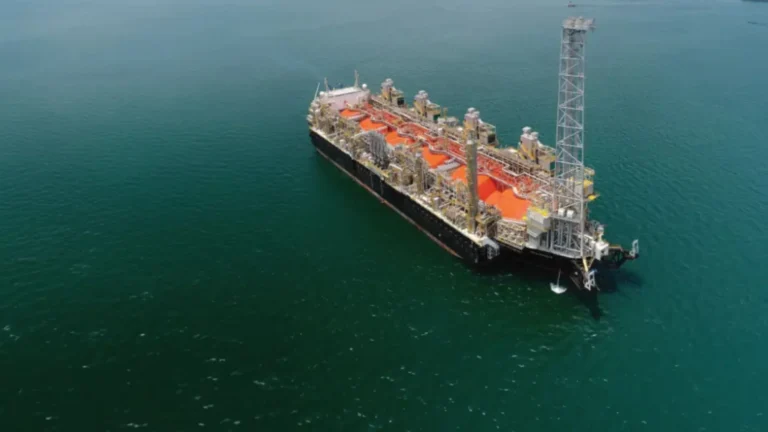 La operación y desconexión del FLNG Hilli Episeyo en Camerún