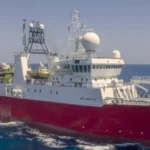 La preparación técnica del buque Atlantic