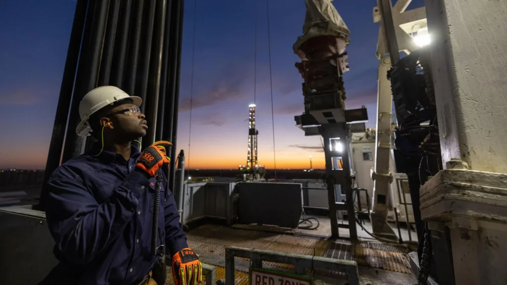 ExxonMobil supera las expectativas de ganancias del cuarto trimestre de 2025