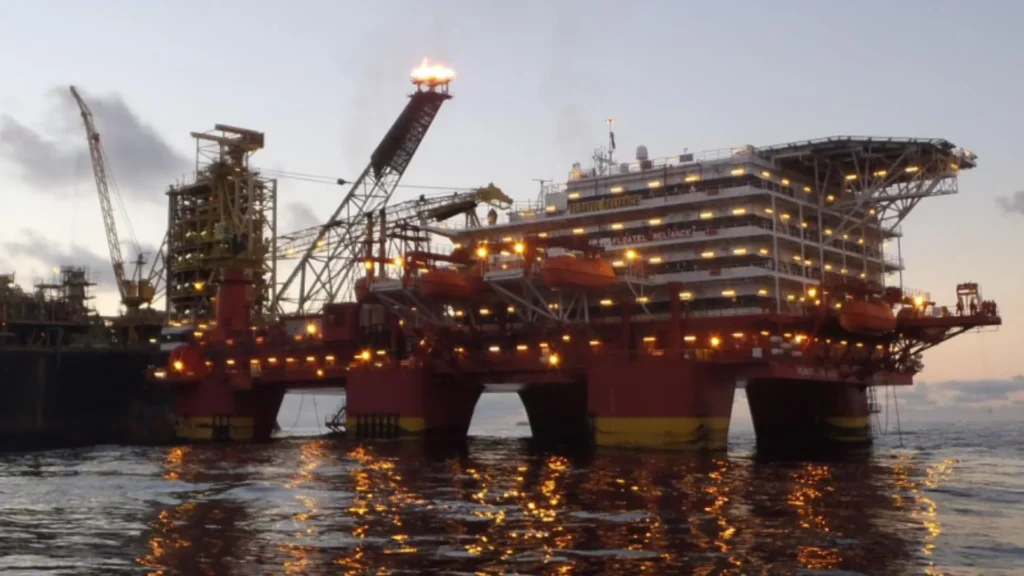 Floatel International announces the sale of the Floatel Reliance semi-submersible unit