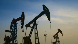 Danos adquiere operaciones de petróleo y gas de Wood Group