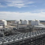 Los acuerdos de producción de GNL para el desarrollo energético