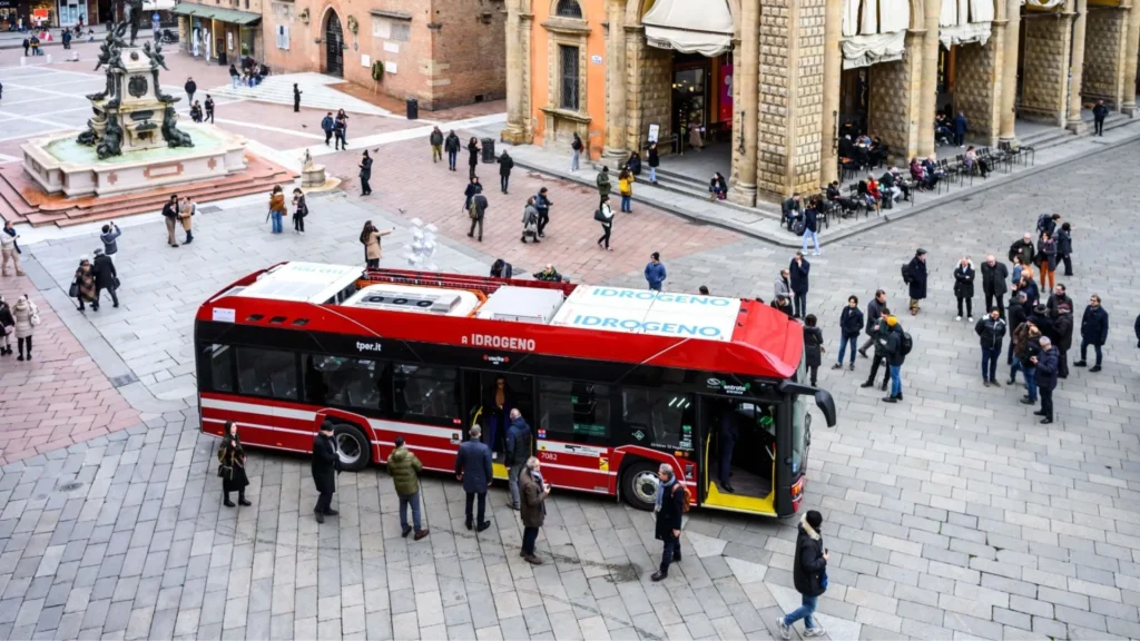 Los autobuses de hidrógeno de Solaris serán entregados en Italia para las empresas Bolonia y Ferrara