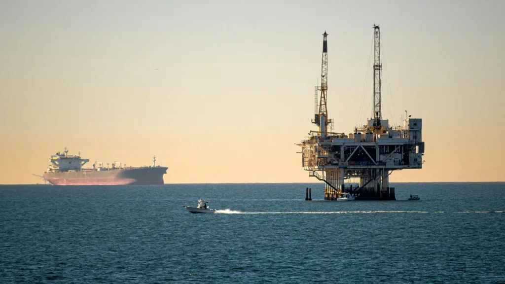 J.P. Morgan warns of mispricing in the oil price curve