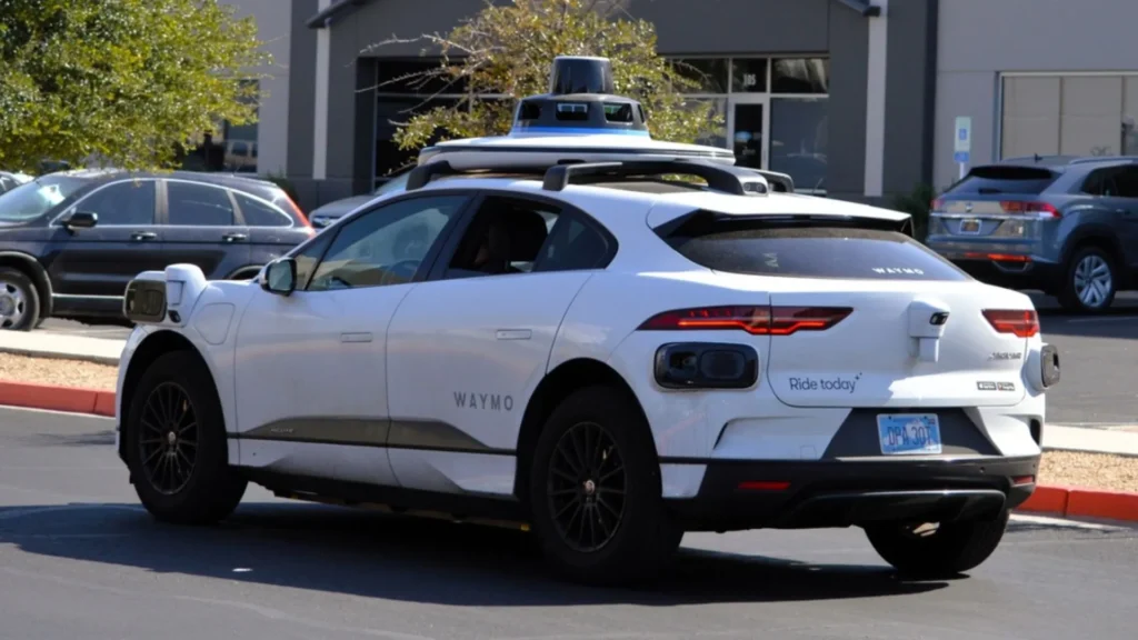 Los robotaxis de Waymo en Washington