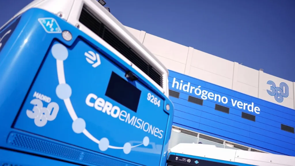 foto de la primera hidrogenera de autobuses de Europa