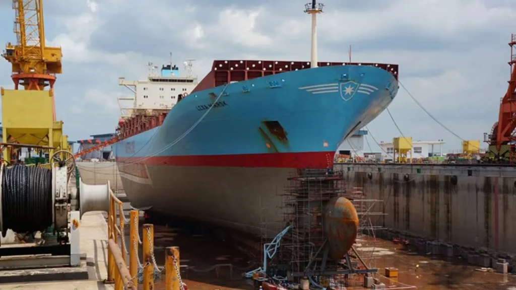 Maersk impulsa la construcción y reparación de embarcaciones en India