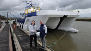 Aqua superPower y Tidal Transit aceleran buques eléctricos offshore