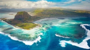 Seaturns conecta su primer parque undimotriz a red en Mauricio