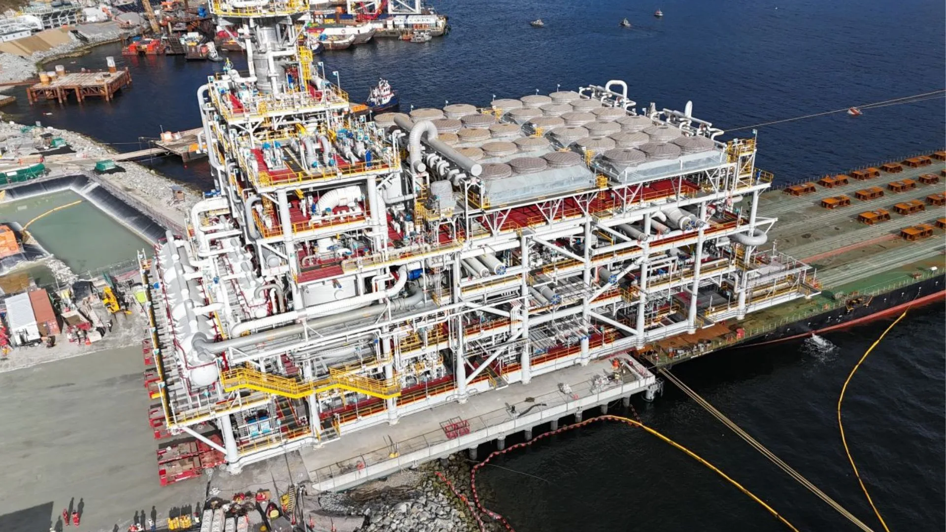 McDermott se adjudica un contrato EPCI de más de 1.000 millones para el megaproyecto de gas de ADNOC
