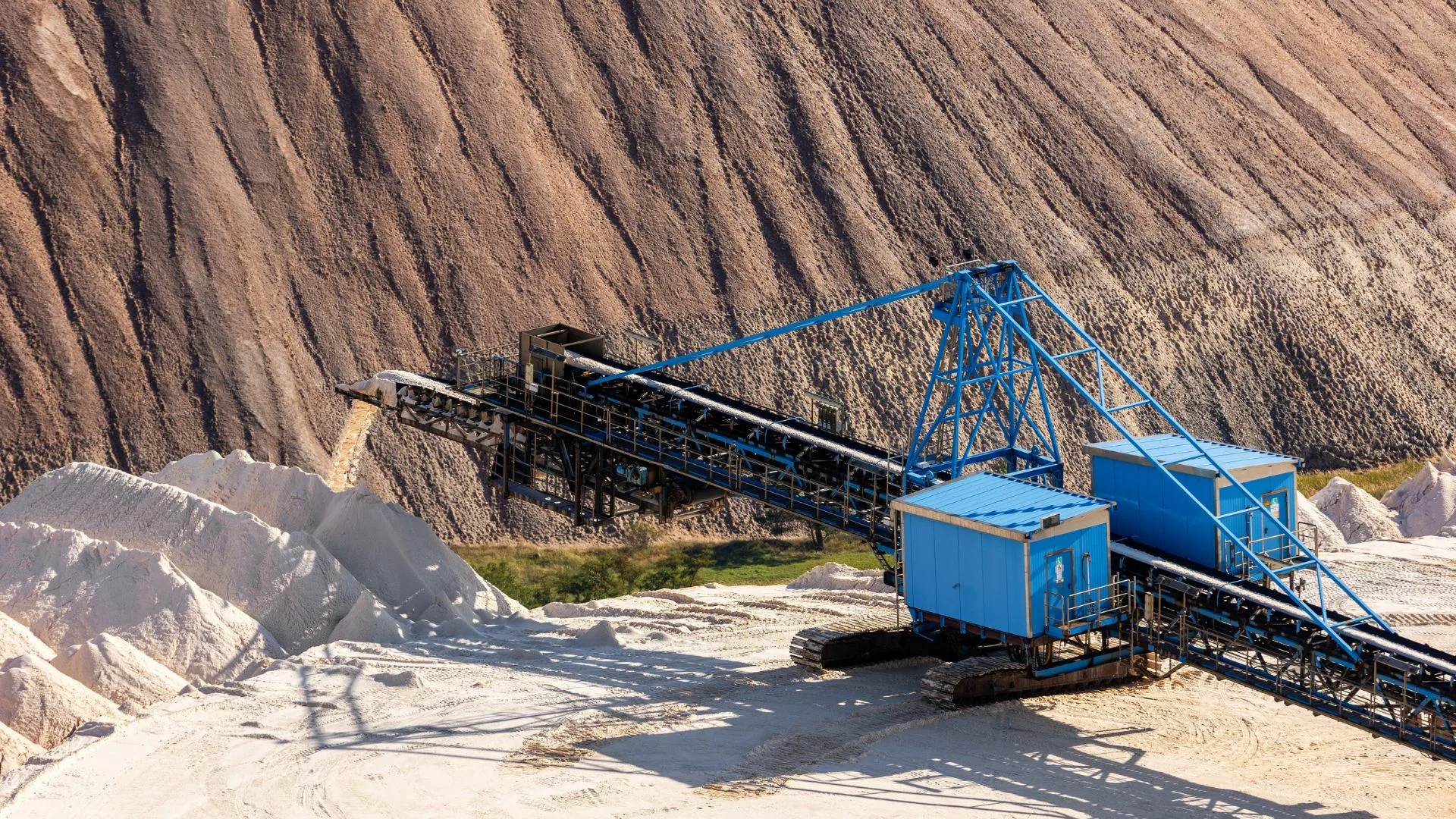 Sudáfrica acelera el uso de energías renovables en minería