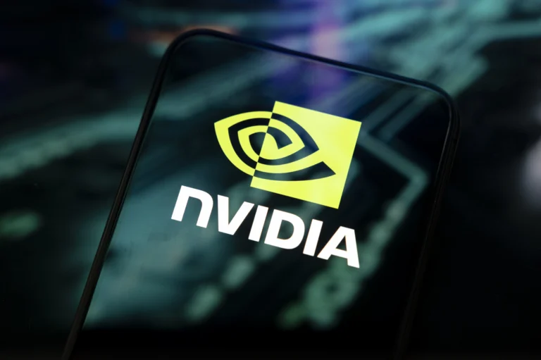NVIDIA en el contexto de su expansión en IA física y robótica en Japón.