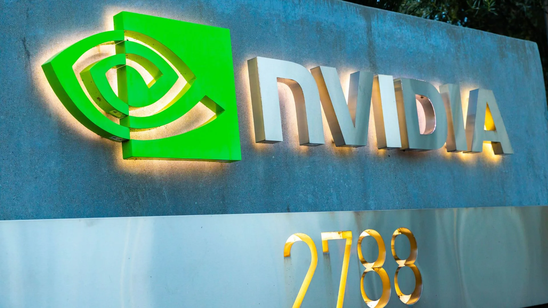 Nvidia garantiza con US$105.000 millones centro de datos de OpenAI