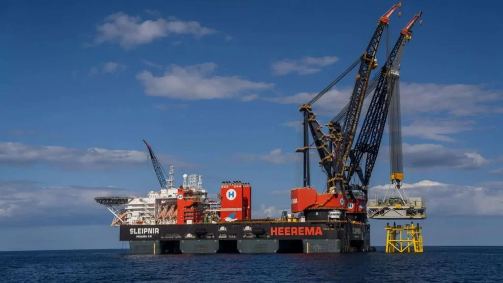 Siemens Energy double OTM on crane ship