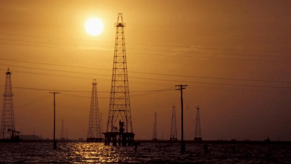 PDVSA and Repsol Agree to Increase Production in Lake Maracaibo