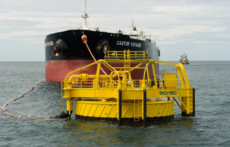 PNG-OSL2012-3-19_0191RRoe1-scaled