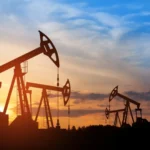 Cae el precio del petróleo