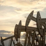 Precio del petróleo sube por tensión entre EEUU e Irán