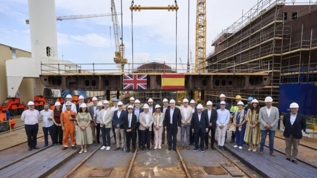 Primer eCSOV de Bibby Marine inicia construcción