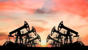 Producción de petróleo de la OPEP cae a mínimo de 26 años por la crisis en Ormuz