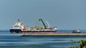 Proyecto Baleine promueve a Saipem con contratos por 800 millones de euros