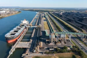 Puerto carbonero australiano podría convertirse en un centro eólico marino