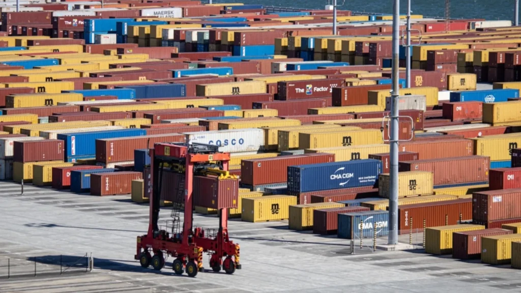 Puerto de Moerdijk incorporará estación de carga para buques fluviales