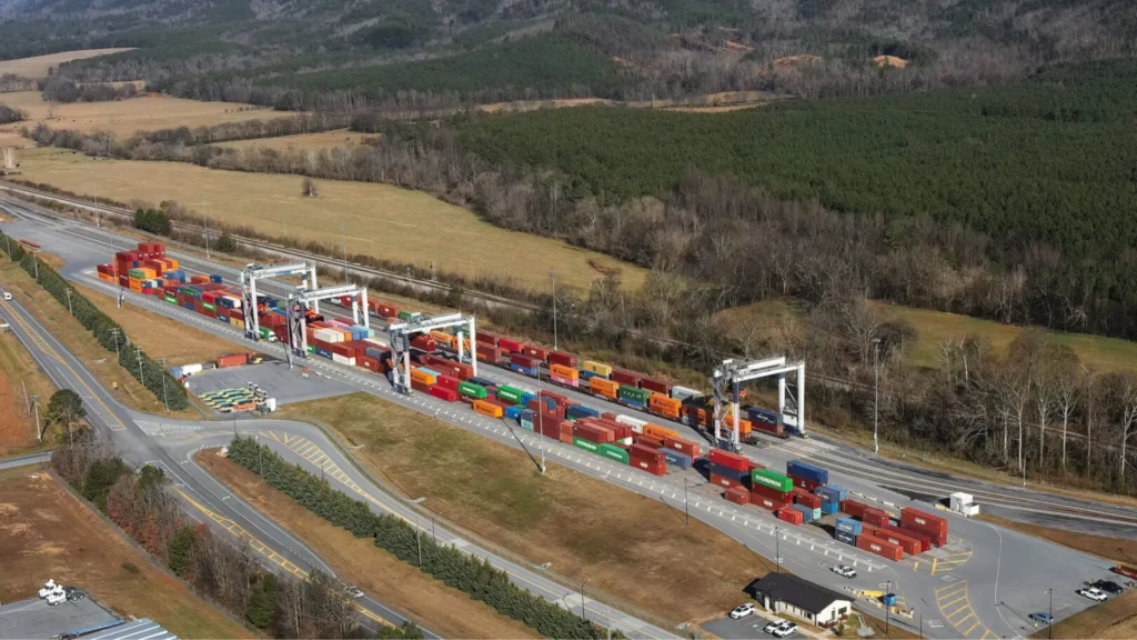 Appalachian Regional Port achieves new record in cargo movement