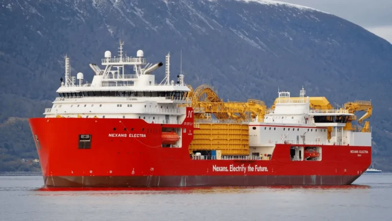 Red Rock certifica los sistemas de elevación del buque Nexans Electra tras pruebas en puerto