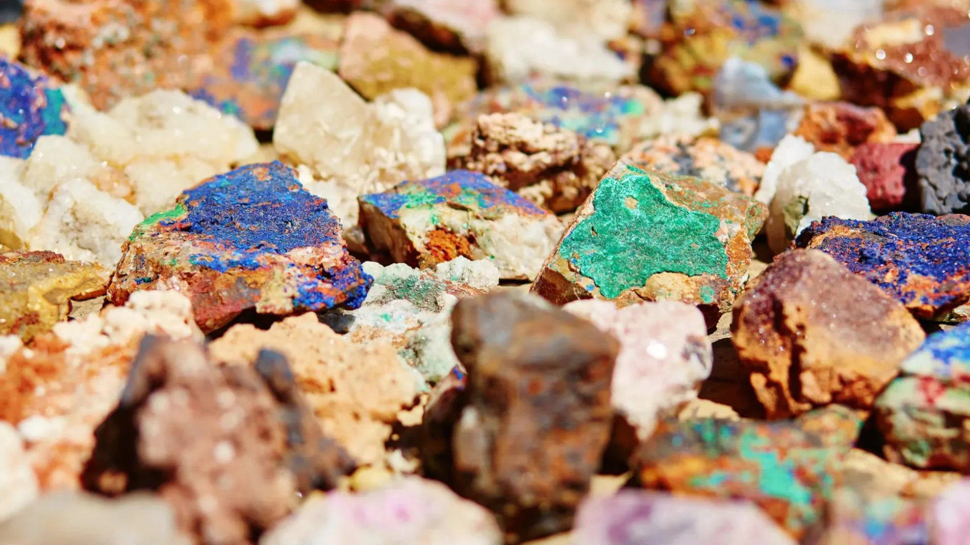 Reino Unido y EE. UU. firman un memorando de entendimiento sobre minerales críticos