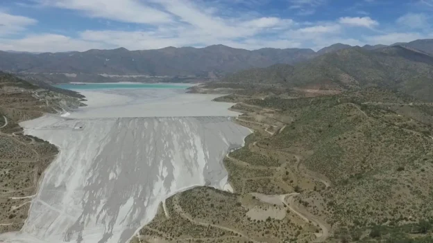 Relaves mineros en Chile provocan riesgo en el suministro de agua