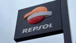 Repsol inicia la producción industrial de gasolina 100% renovable en Tarragona