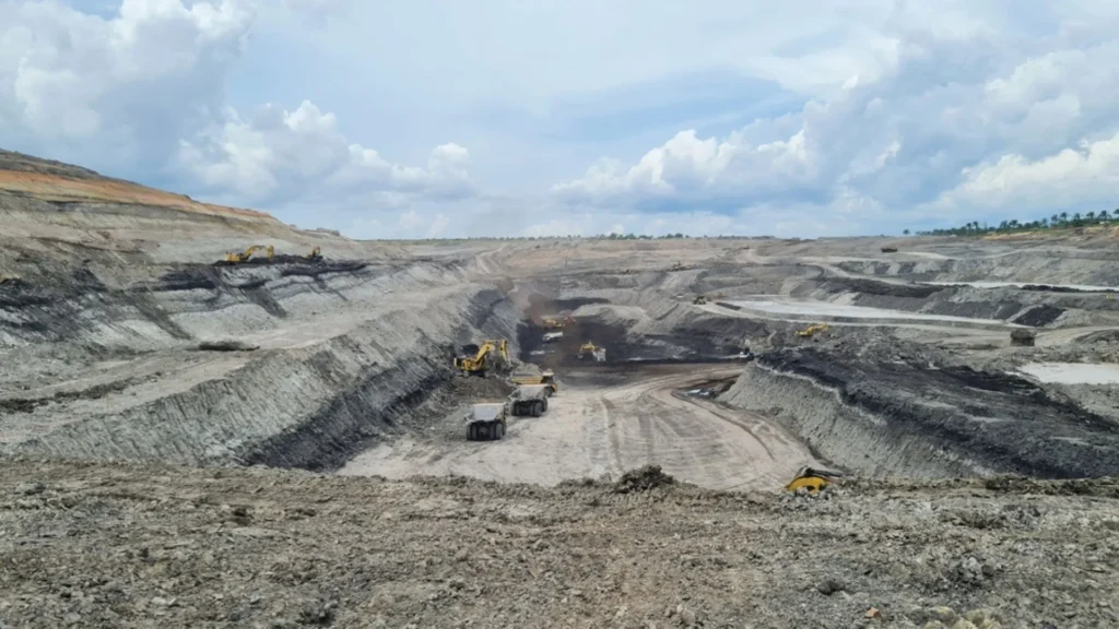 Rio Tinto, Mitsui and Nippon Steel bet to keep pace in Pilbara with new investment