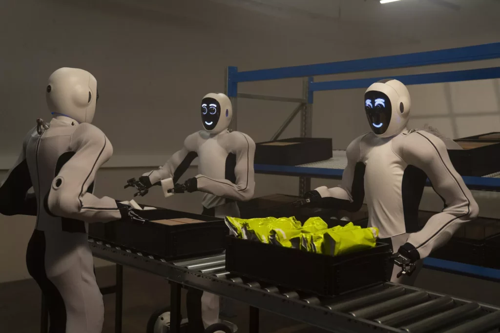 Robots promovidos por OpenAI mostraron una red neuronal avanzada