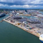 Cobertura especializada en regulación marítima e innovación tecnológica