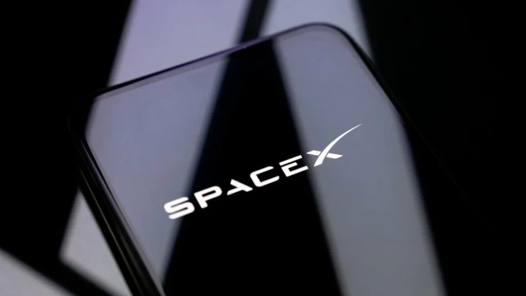 SpaceX seeks data from failed startups to train its AI