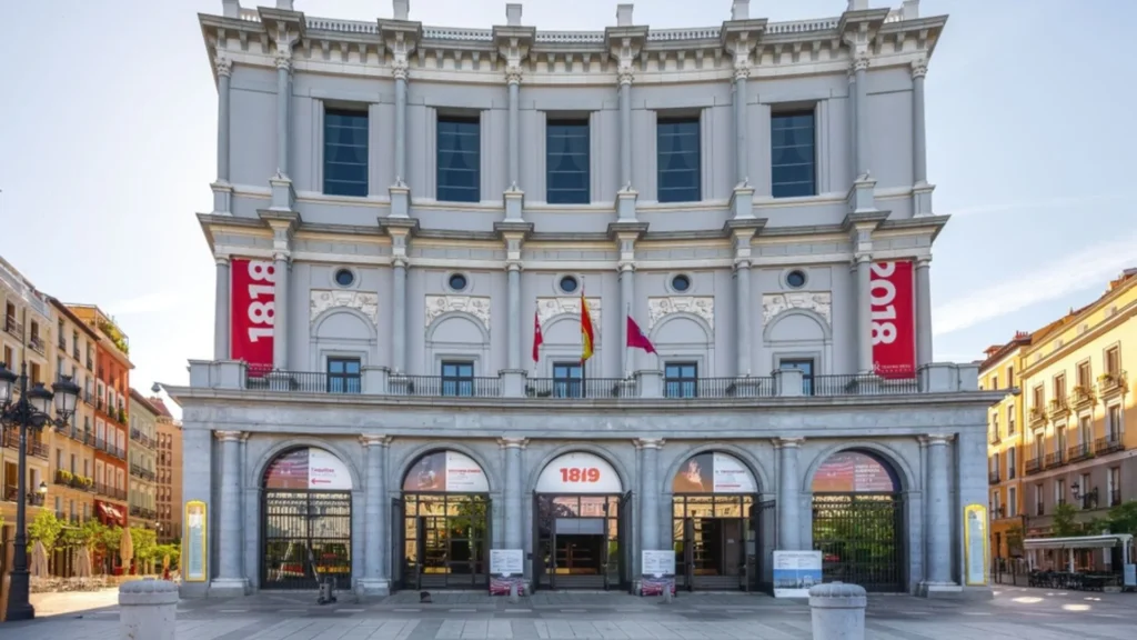 Teatro Real estrena cubierta solar