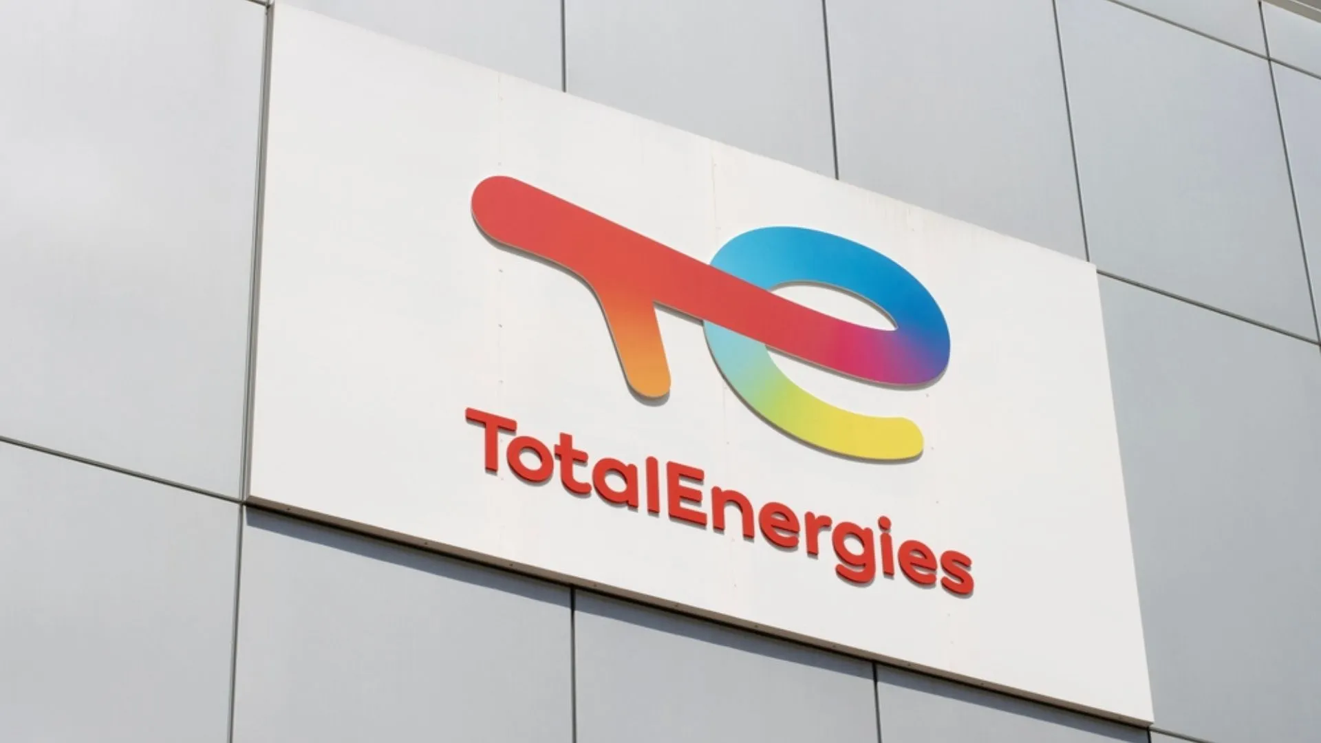 TotalEnergies amplía sus contratos petroleros en Libia hasta 2050