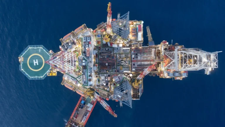 TotalEnergies vende a INPEX parte del yacimiento Marjoram