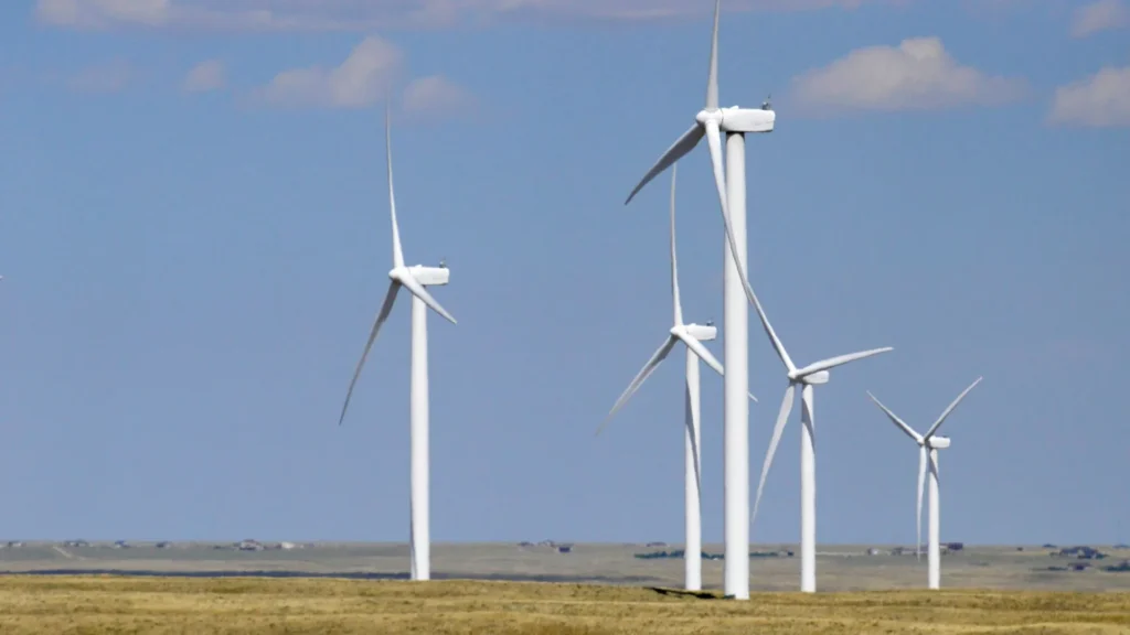 TotalEnergies y OQAE lideran la transición energética en Omán