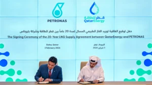 PETRONAS asegura suministro de GNL a largo plazo con QatarEnergy