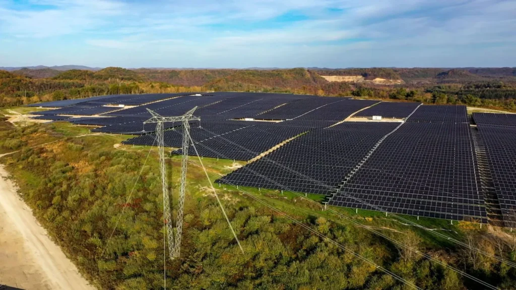 Un proyecto solar en una mina recuperada de Savion