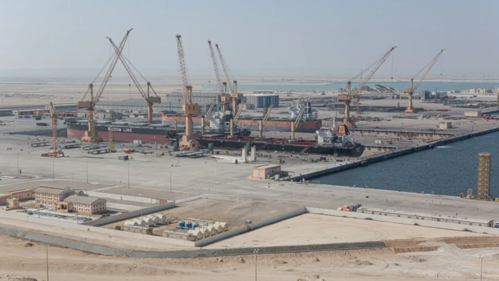 La inversión está alineada con la expansión del puerto de Duqm por Investcorp