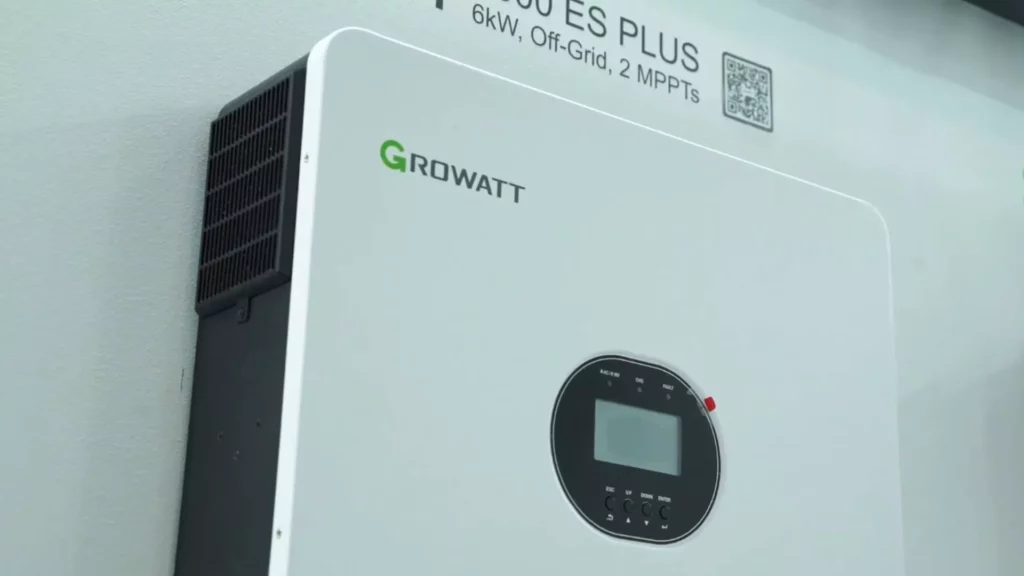 Una línea eficiente de inversores de almacenamiento solar