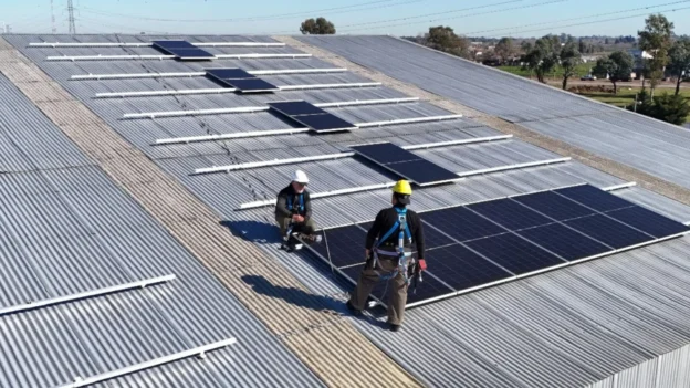 Una obra pública para impulsar una planta solar urbana