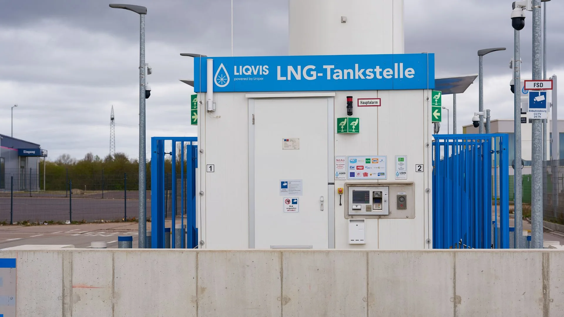 Uniper firma acuerdo de GNL decisivo con Ksi Lisims LNG globa
