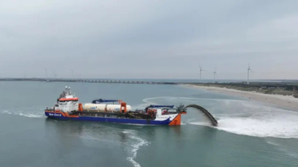 Van Oord completes coastal maintenance in Noord-Beveland with bio-GNL