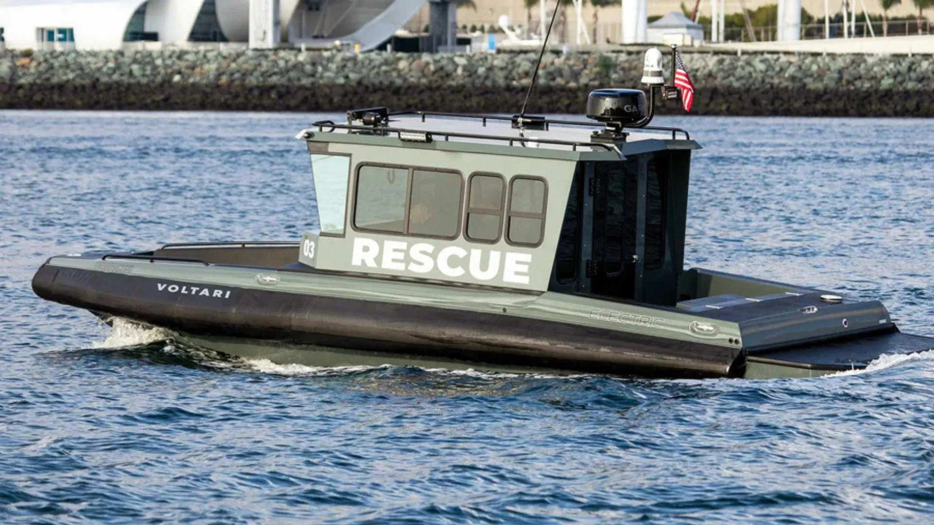 VIDEO: The US Navy has a 100% electric patrol boat