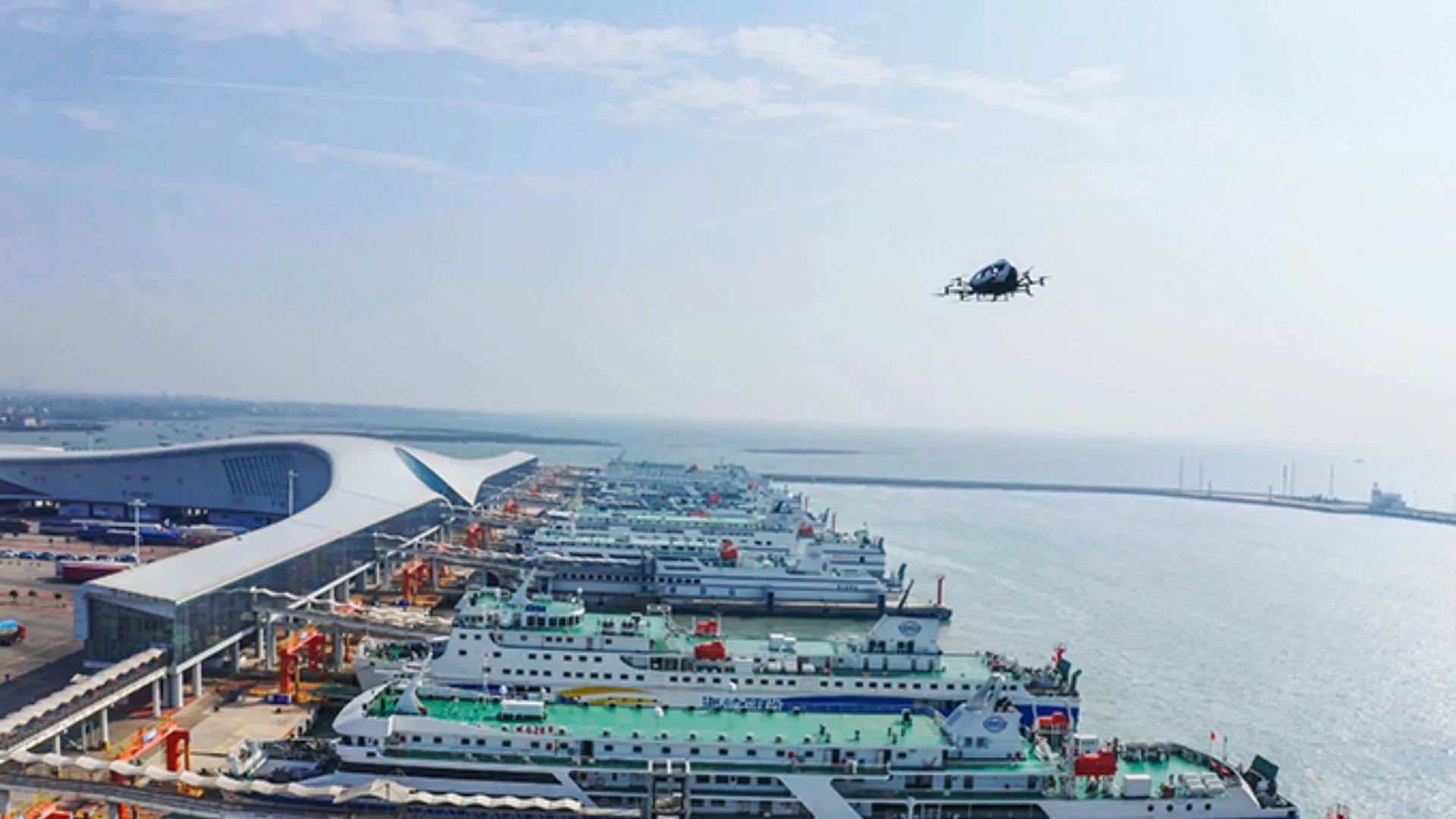 Vuelo autónomo del EH216