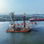 Buque Wind Ace de Cadeler en el astillero COSCO Shipping Offshore en Qidong, China.